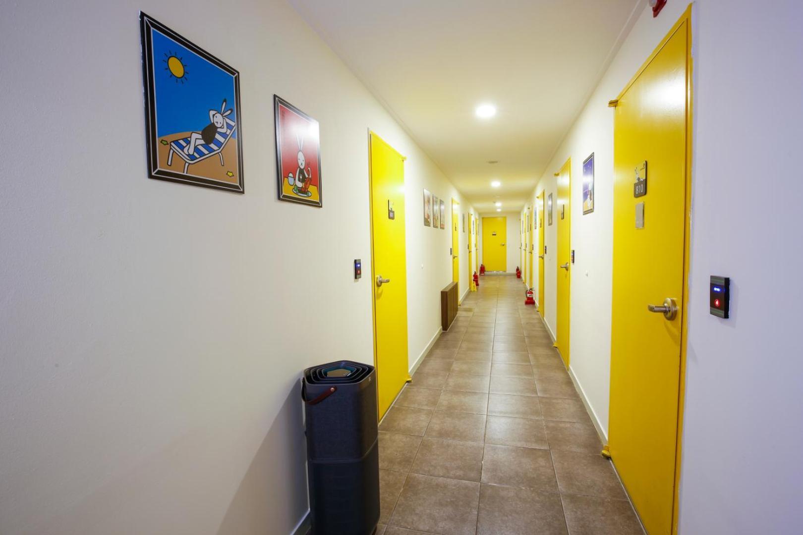 24 Guesthouse Sinchon Avenue Seoul Bagian luar foto